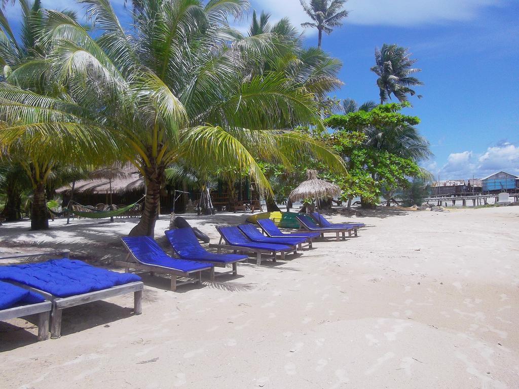 Palm Beach Resort 2*